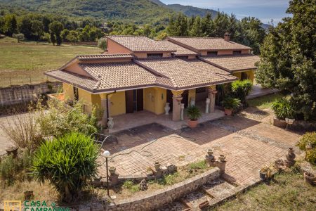 Villa in vendita a Pietramelara