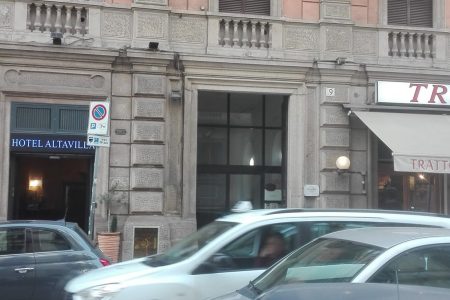 Centro Storico adiacente Via Cavour ottimo come investimento