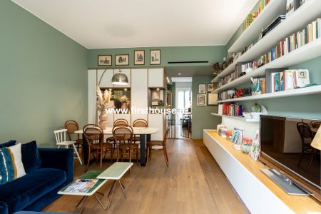 Trilocale ristrutturato in zona Via Sardegna, Milano